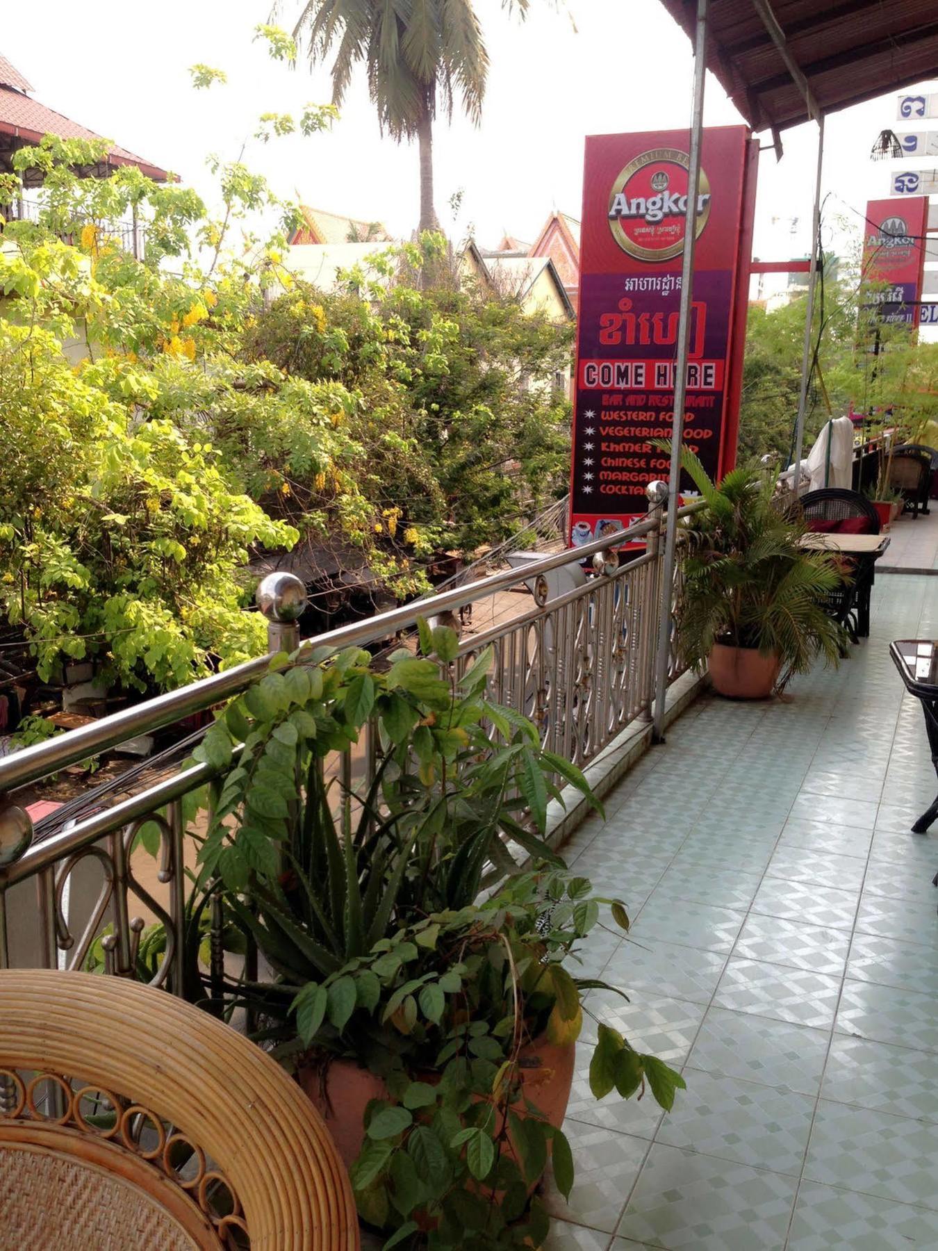 White River II Hostel พนมเปญ ภายนอก รูปภาพ